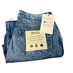 Etica Cropped Jeans Raw Hem Denim Ethically Made Womens 4 (30x24 ACTUAL) NEW